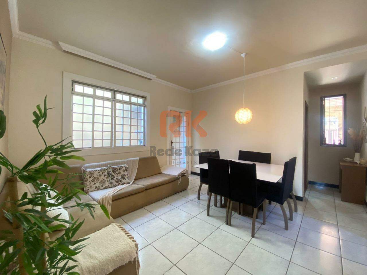 Casa à venda no Serrano: 