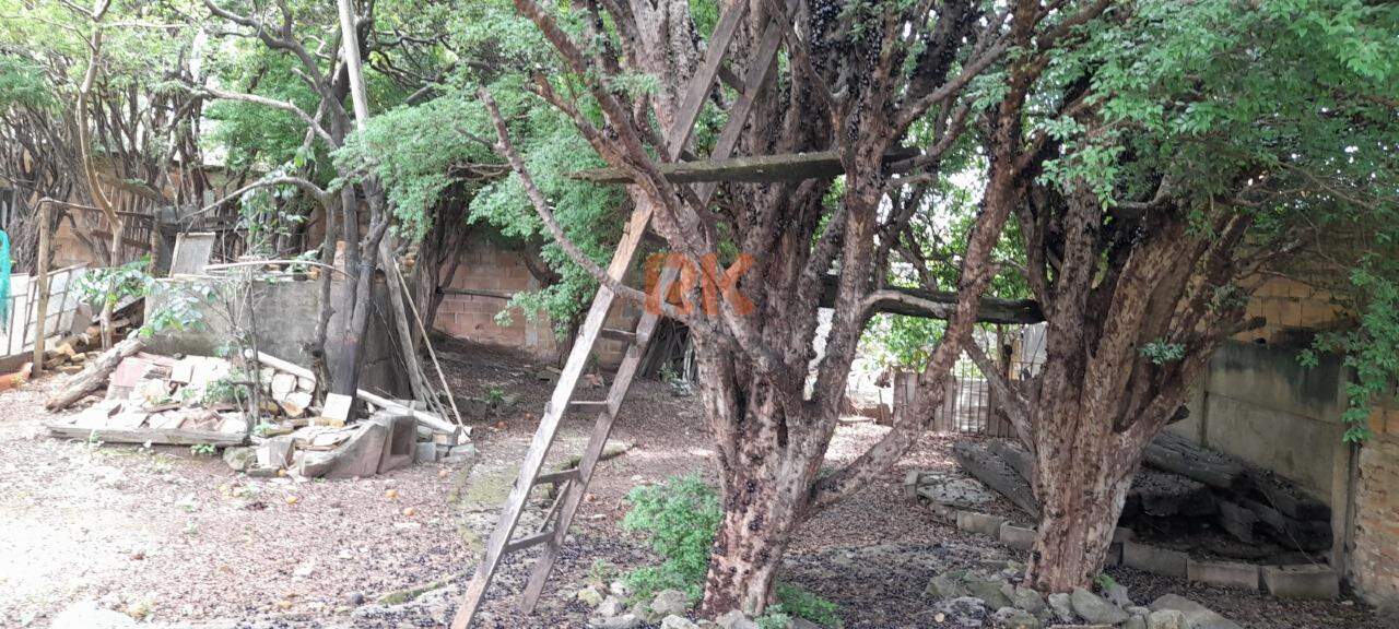 Lote à venda no Braúnas: 