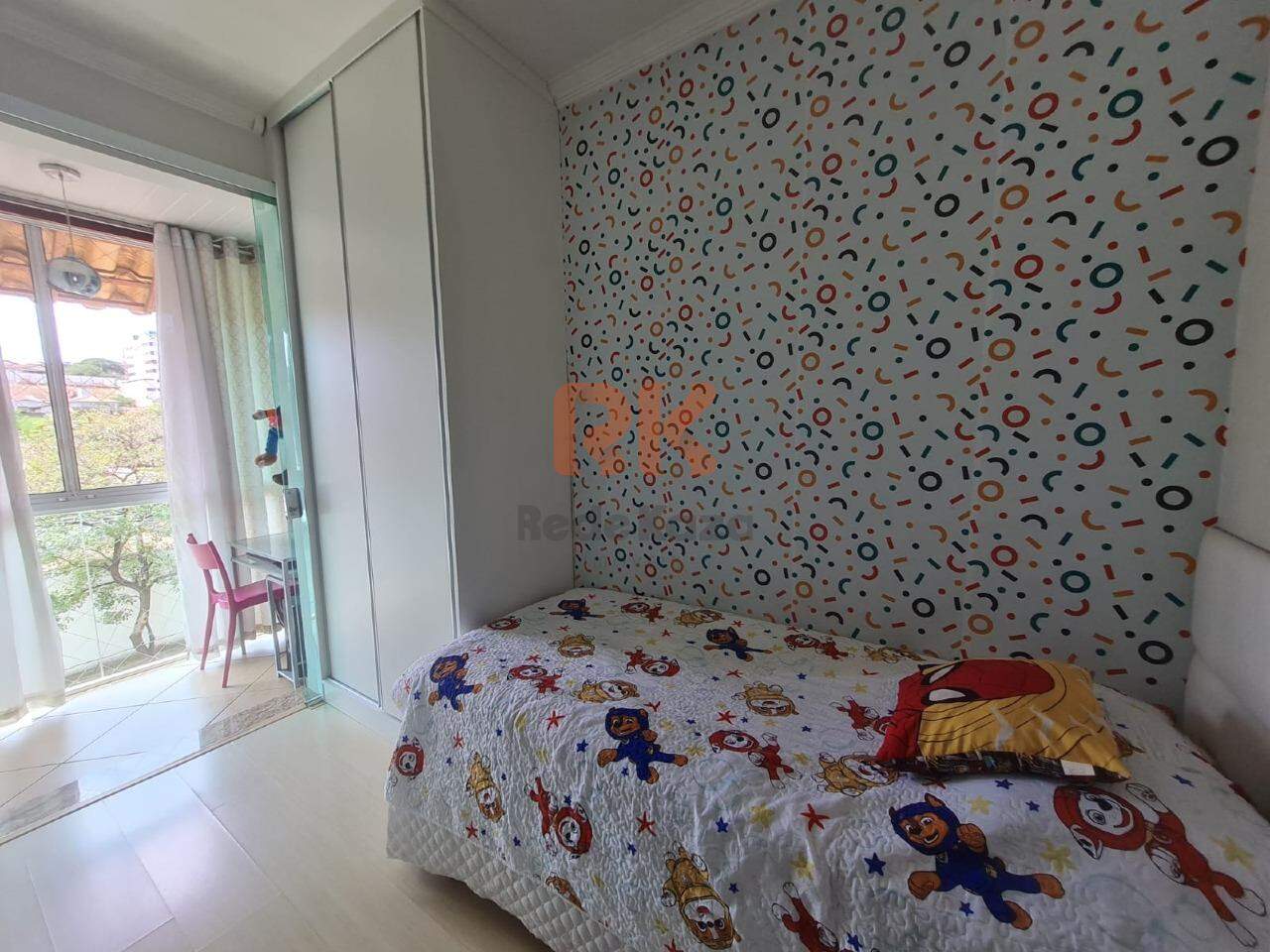 Casa geminada à venda no Castelo: 