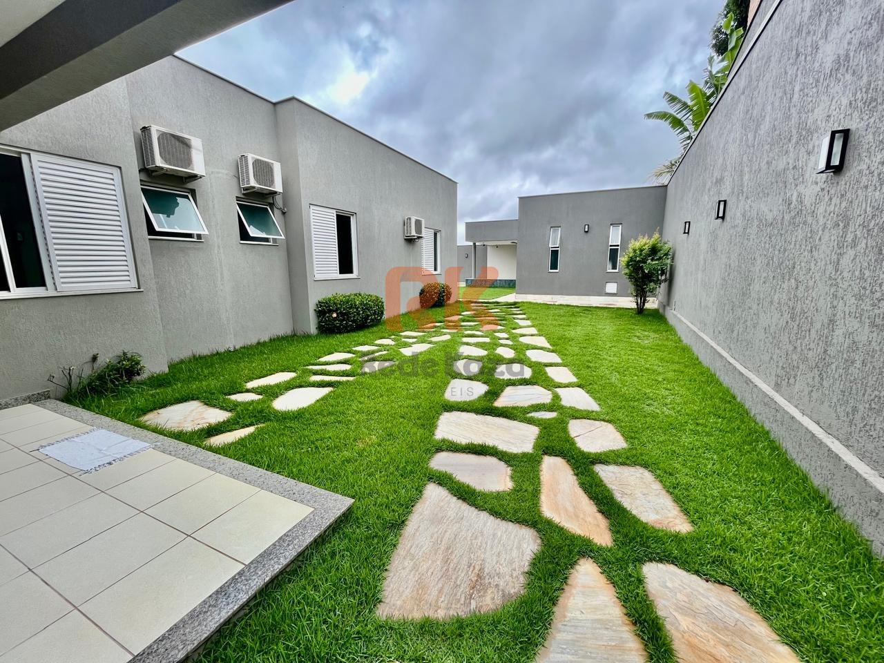 Casa à venda no São Luiz: 