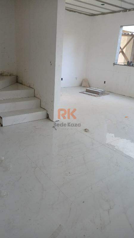 Casa Duplex à venda no Parque XangriLá: 