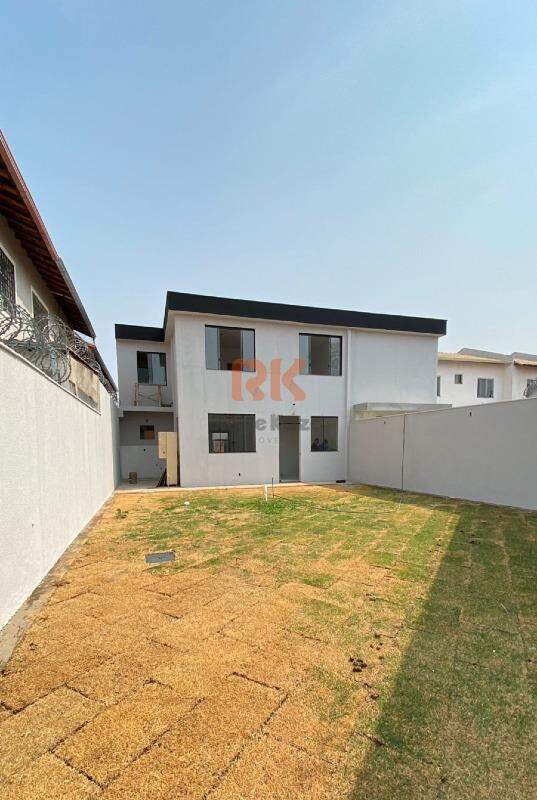 Casa Duplex à venda no Parque XangriLá: 