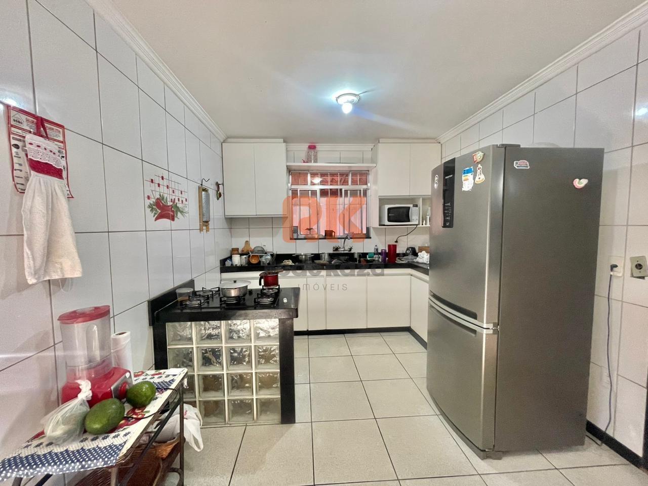 Casa para aluguel no Trevo: 