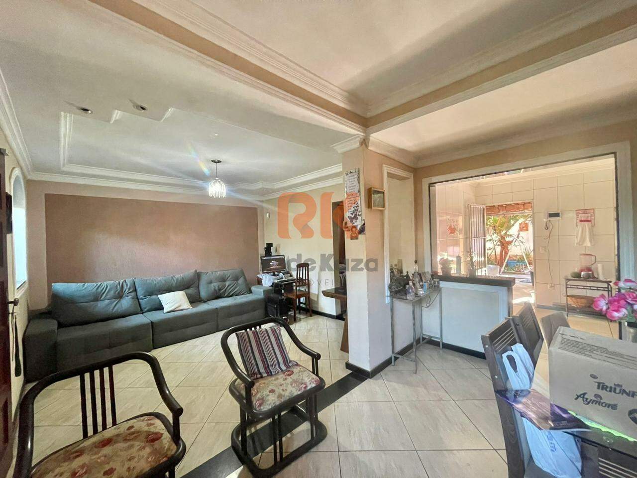 Casa para aluguel no Trevo: 