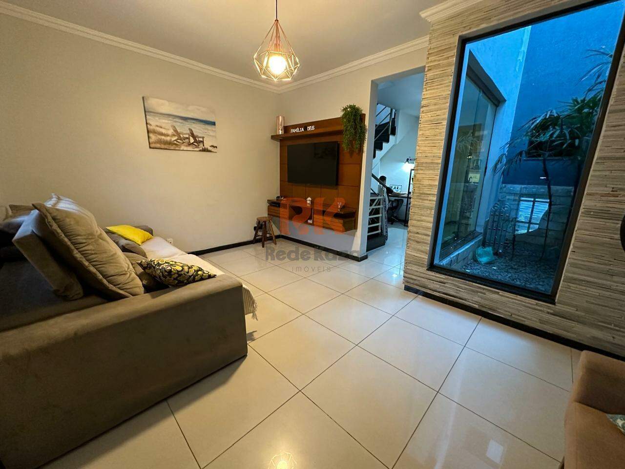 Casa geminada à venda no Cabral: 