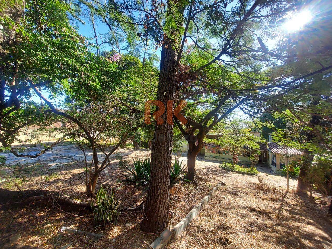 Terreno / Área à venda no Bandeirantes (Pampulha): 
