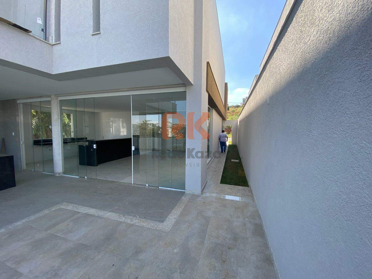 Casa em condomínio à venda no Portal Do Sol: 