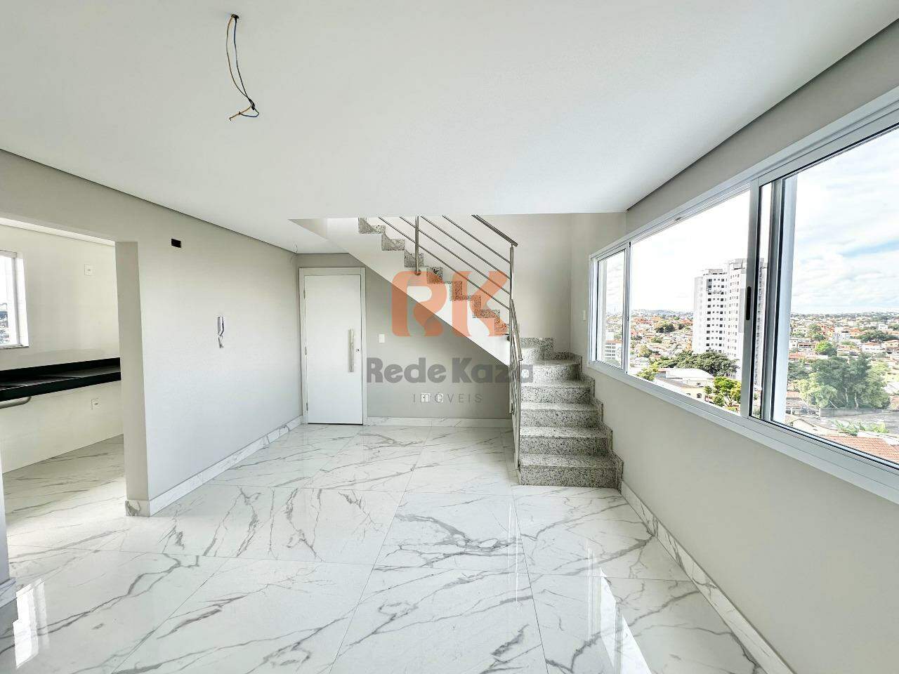 Cobertura à venda no Santa Branca: 