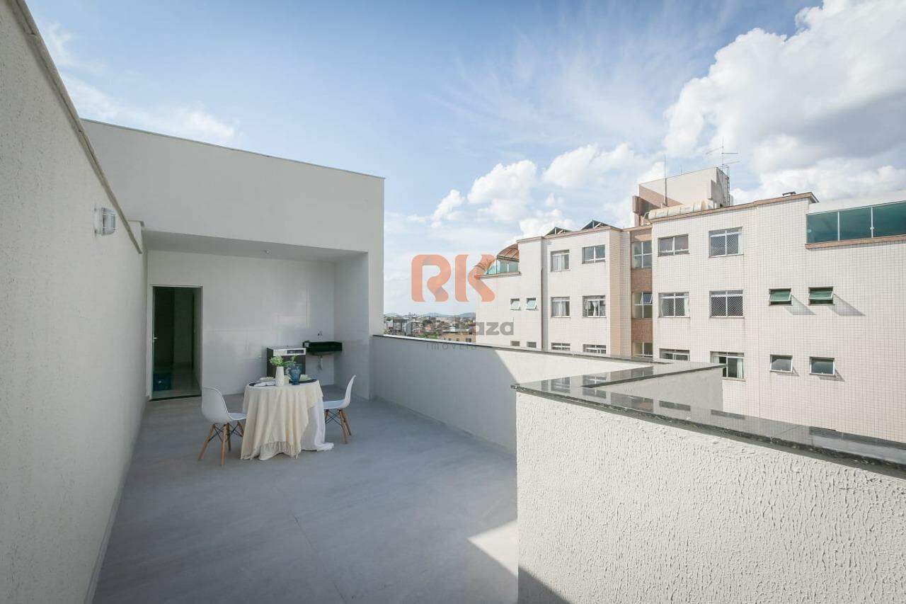 Cobertura à venda no Novo Eldorado: 