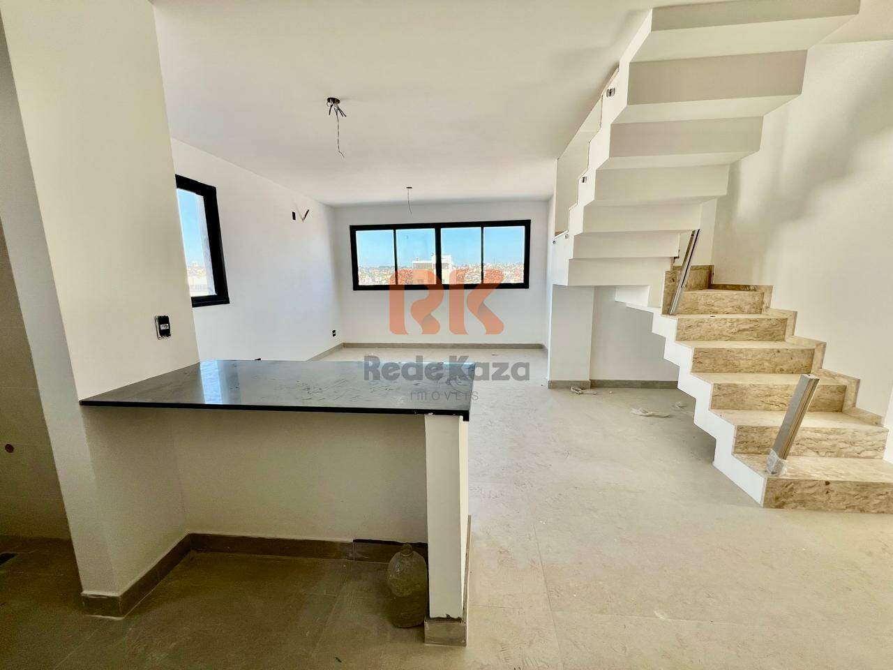 Cobertura à venda no Santa Amélia: 