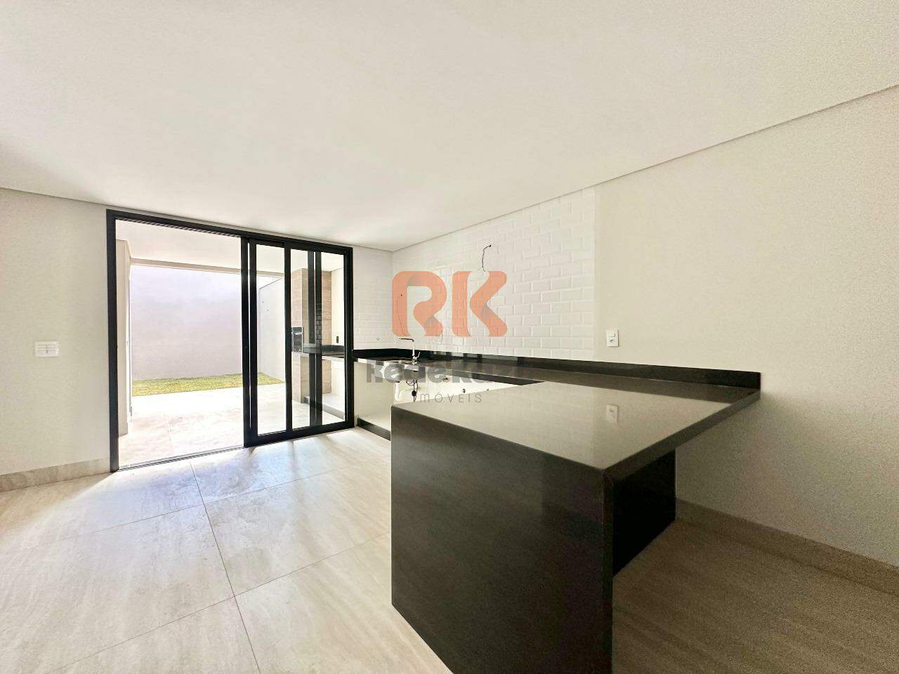 Casa à venda no Jaraguá: 