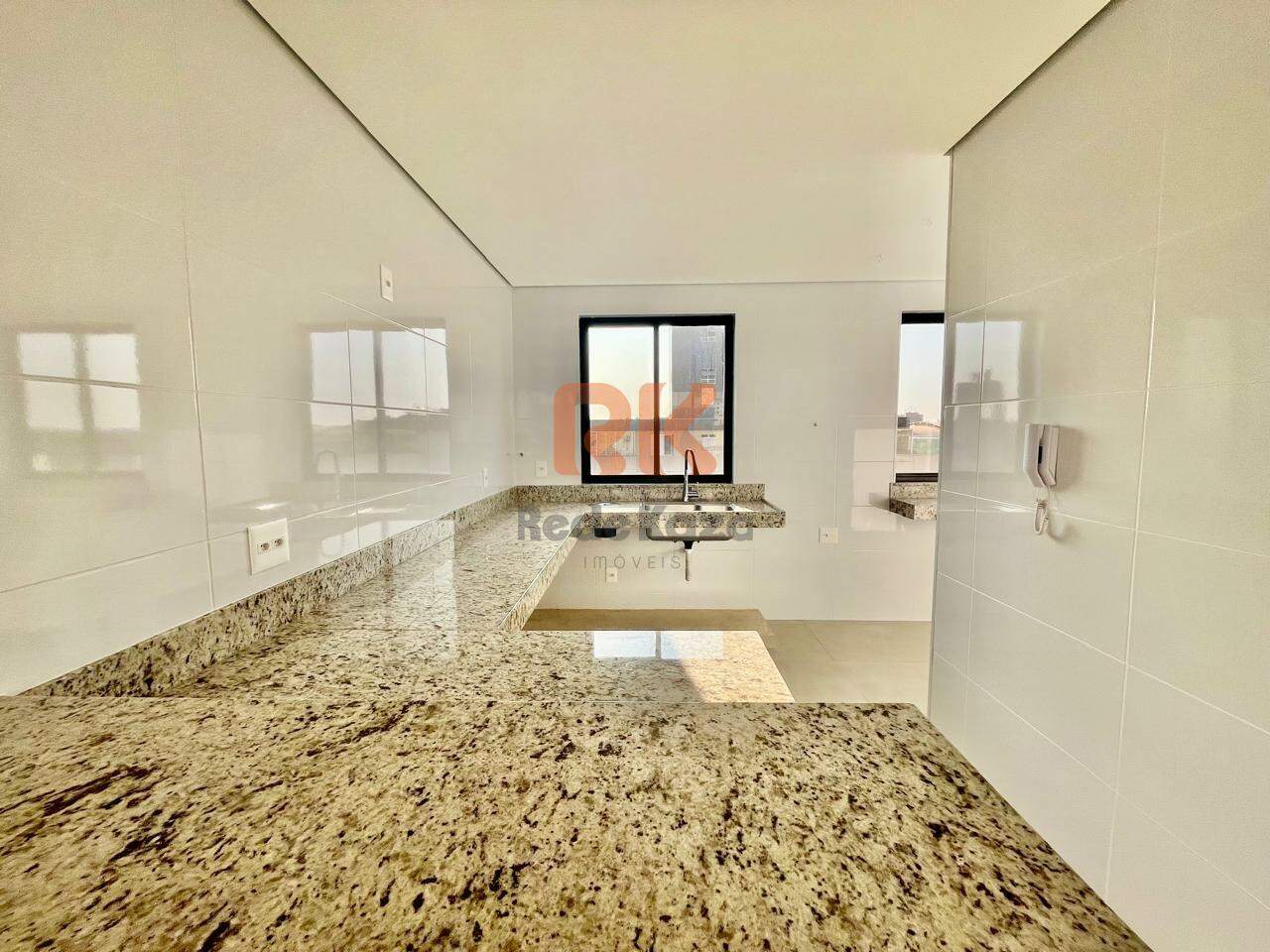 Apartamento à venda no Liberdade: 