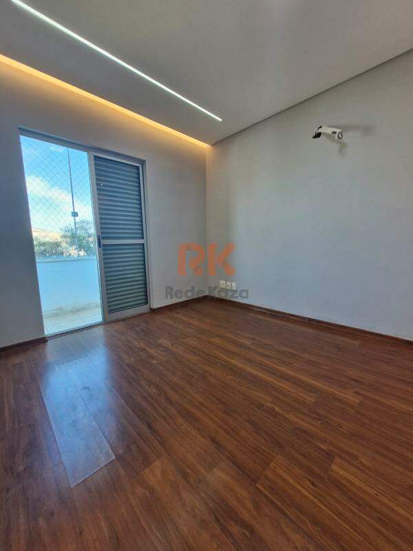 Área privativa à venda no Cabral: 