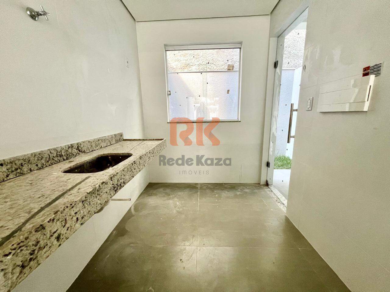 Casa à venda no Planalto: 