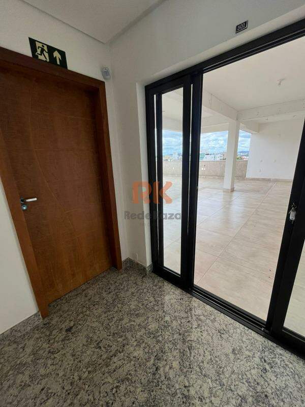 Ponto Comercial para aluguel no Castelo: 