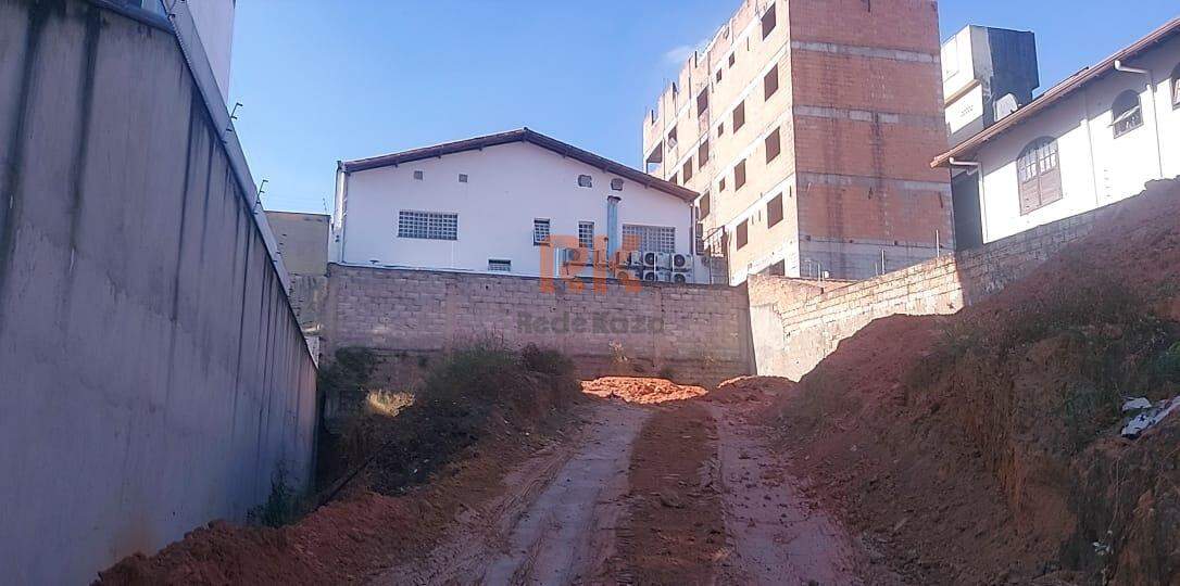 Terreno / Área à venda no Castelo: 