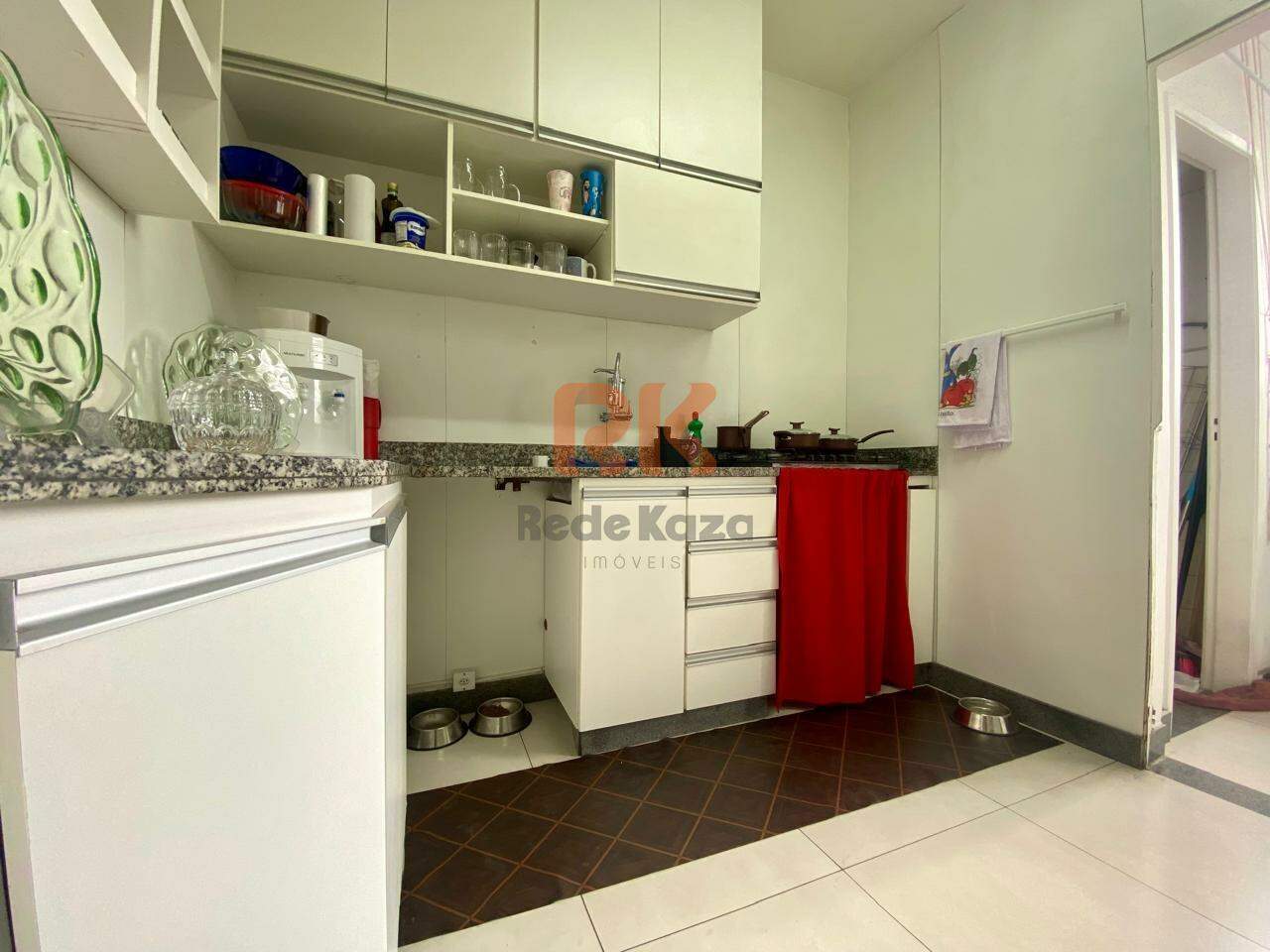 Apartamento à venda no Manacás: 