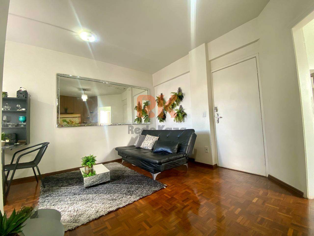Apartamento à venda no Manacás: 