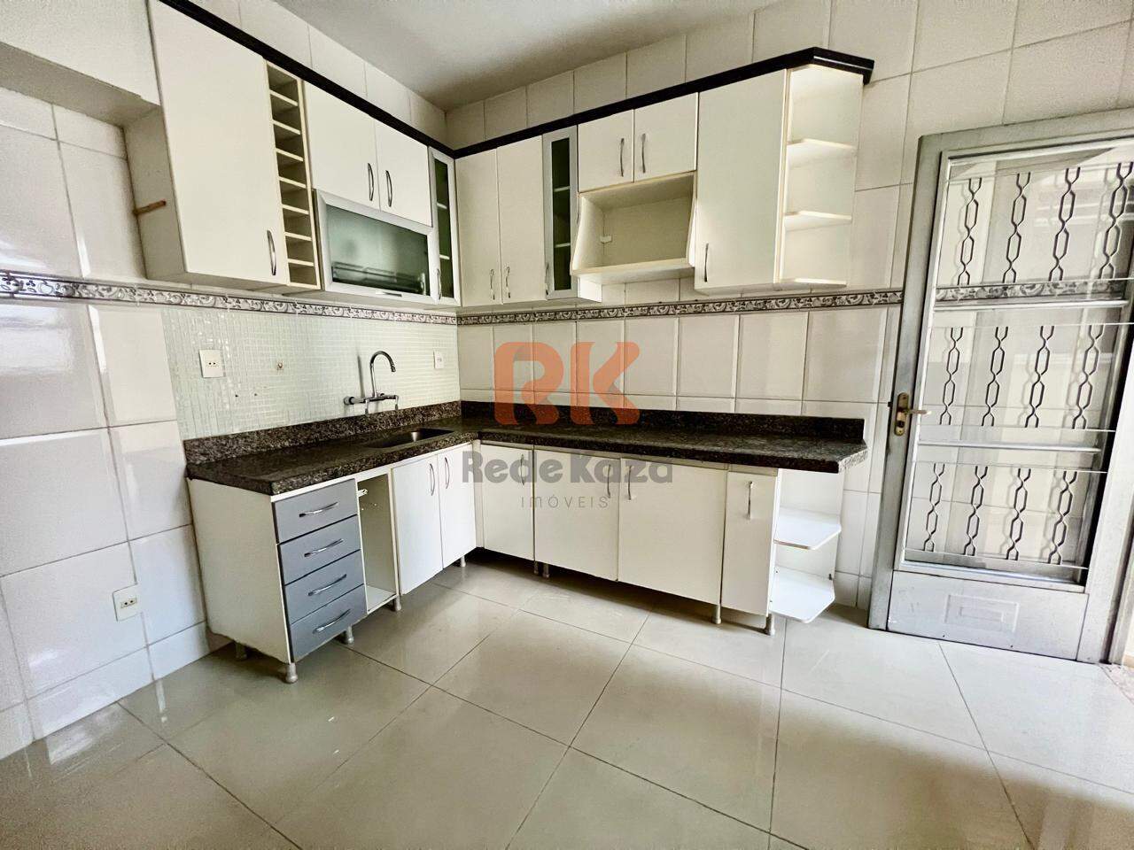 Casa geminada à venda no Rio Branco: 