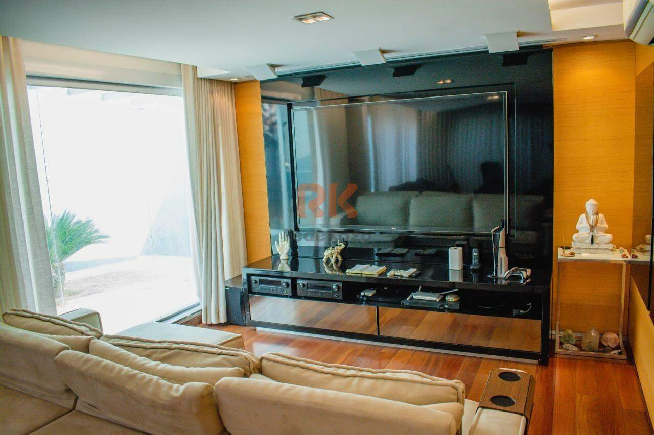 Casa à venda no Trevo: 