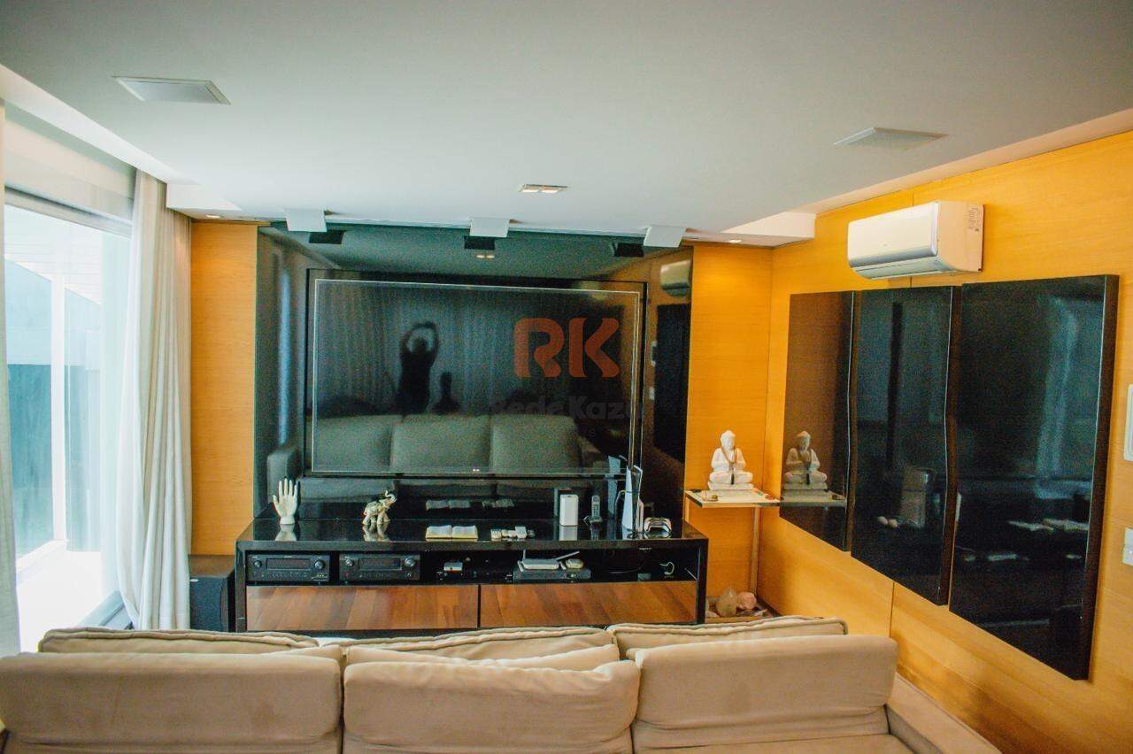 Casa à venda no Trevo: 