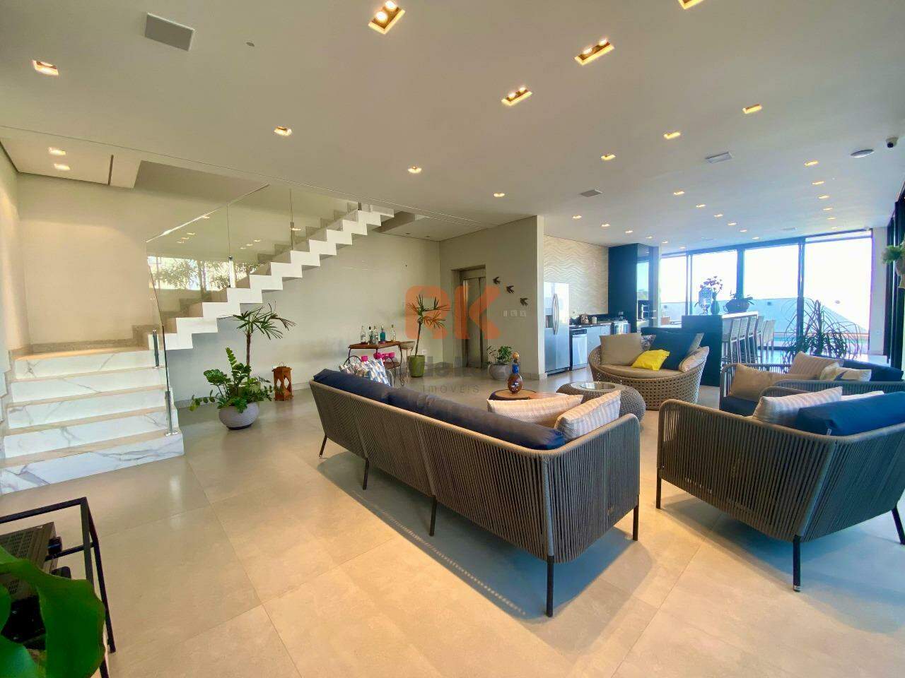 Casa em condomínio à venda no Portal Do Sol: 