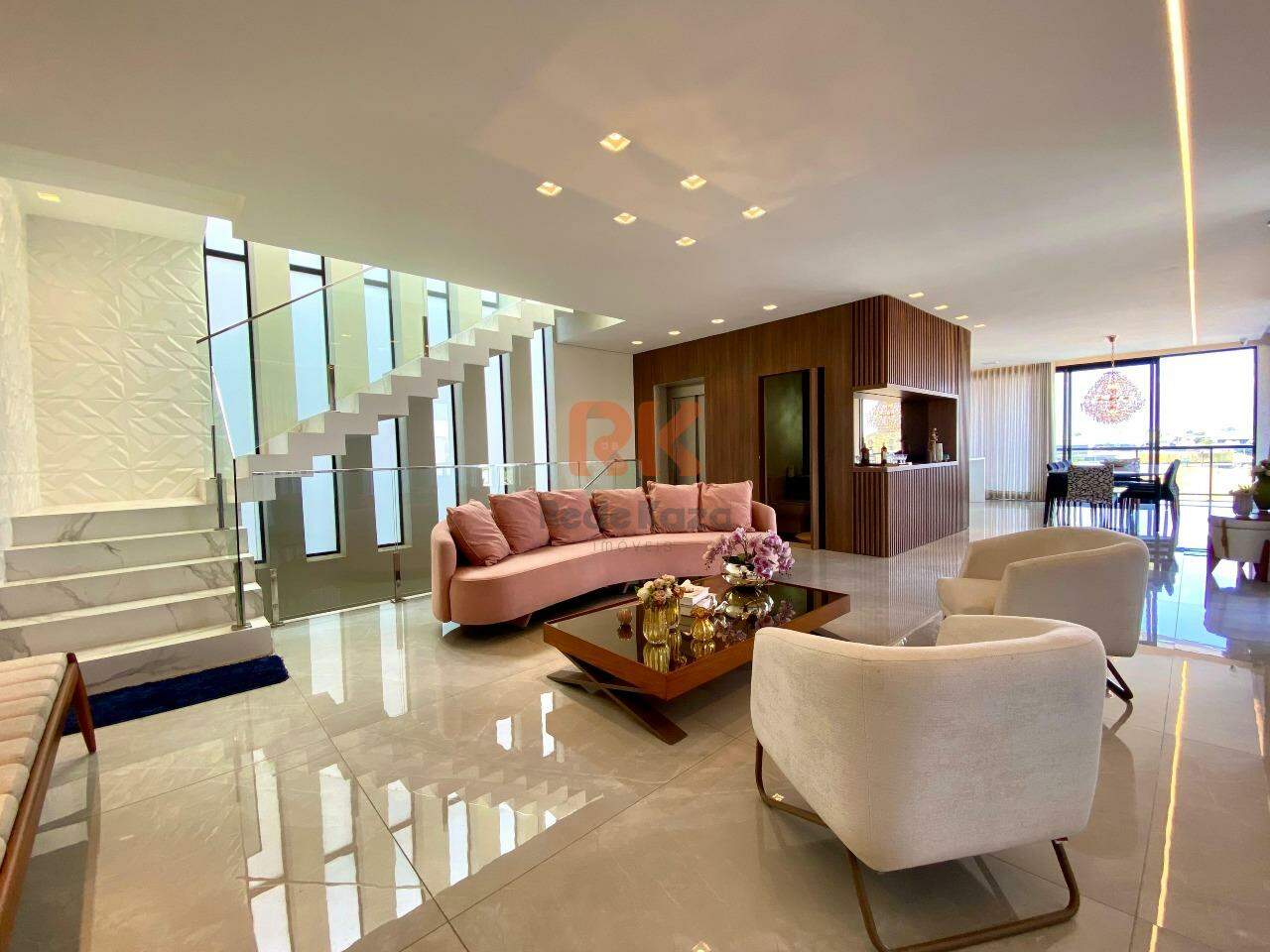 Casa em condomínio à venda no Portal Do Sol: 