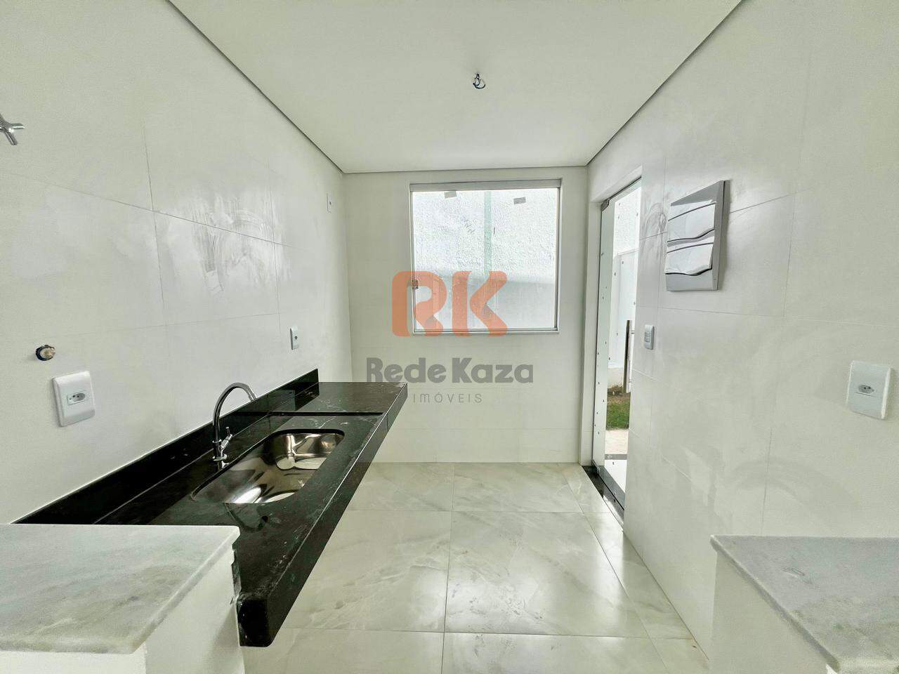 Casa à venda no Planalto: 