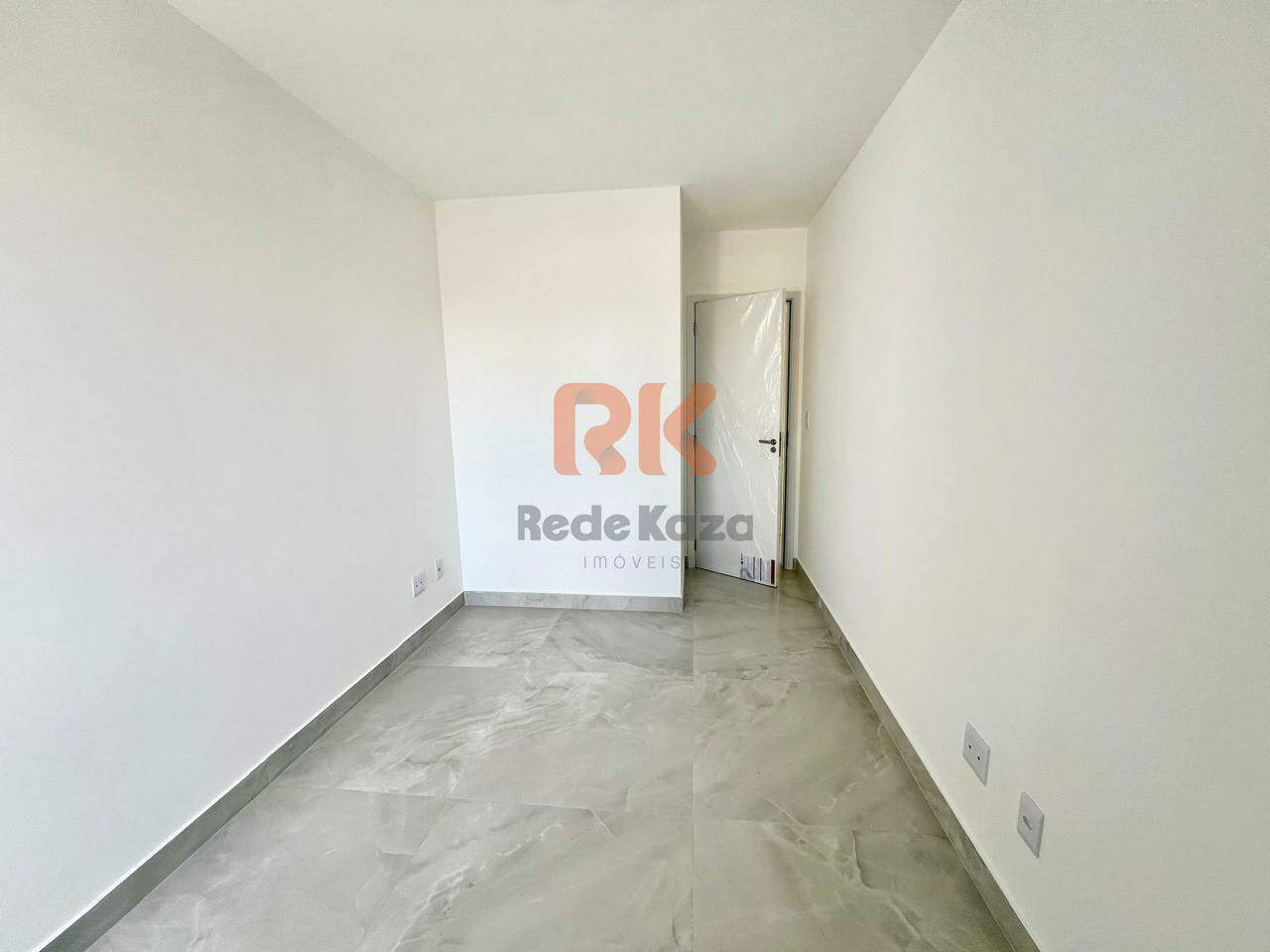 Casa à venda no Planalto: 