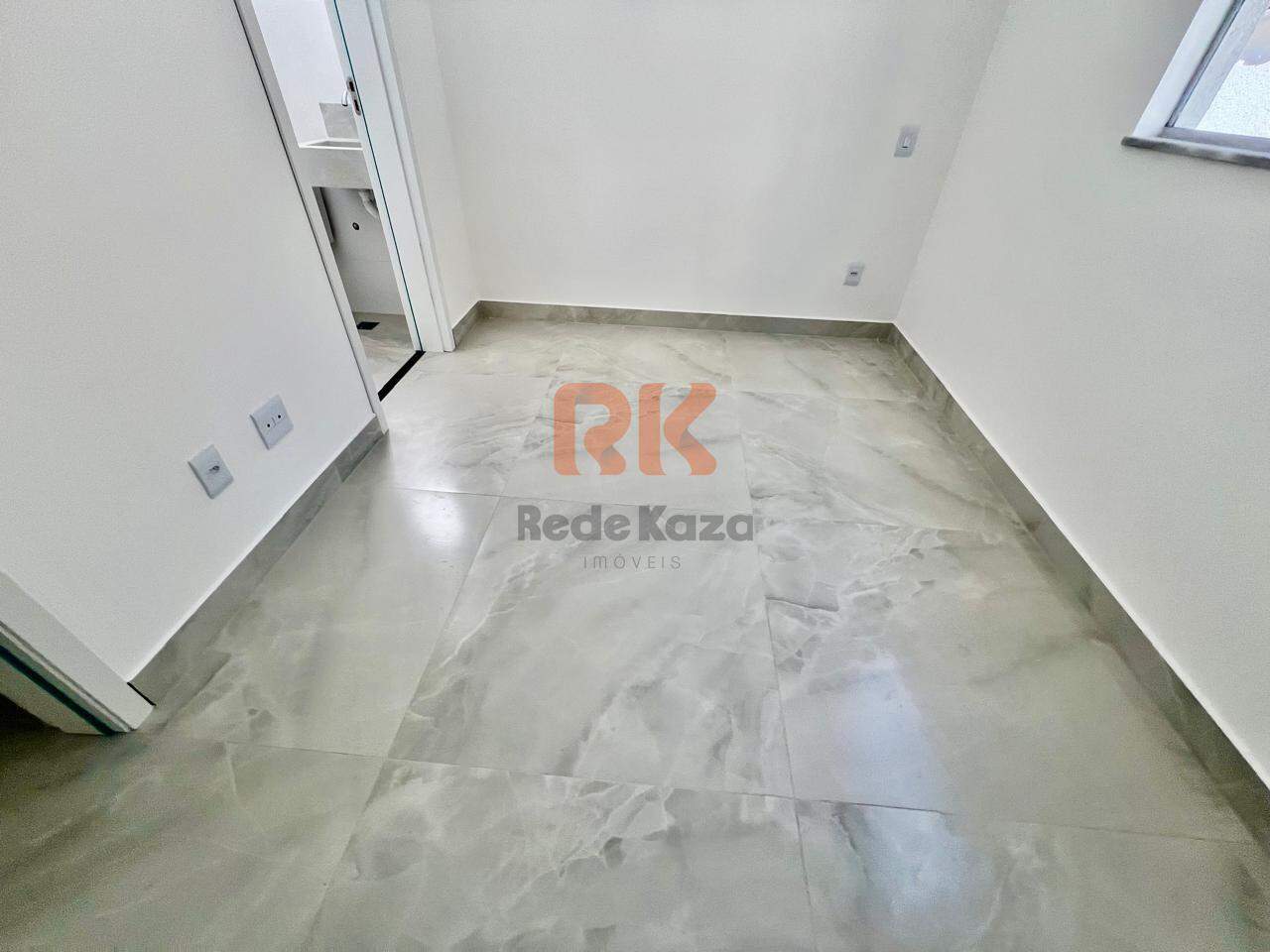 Casa à venda no Planalto: 