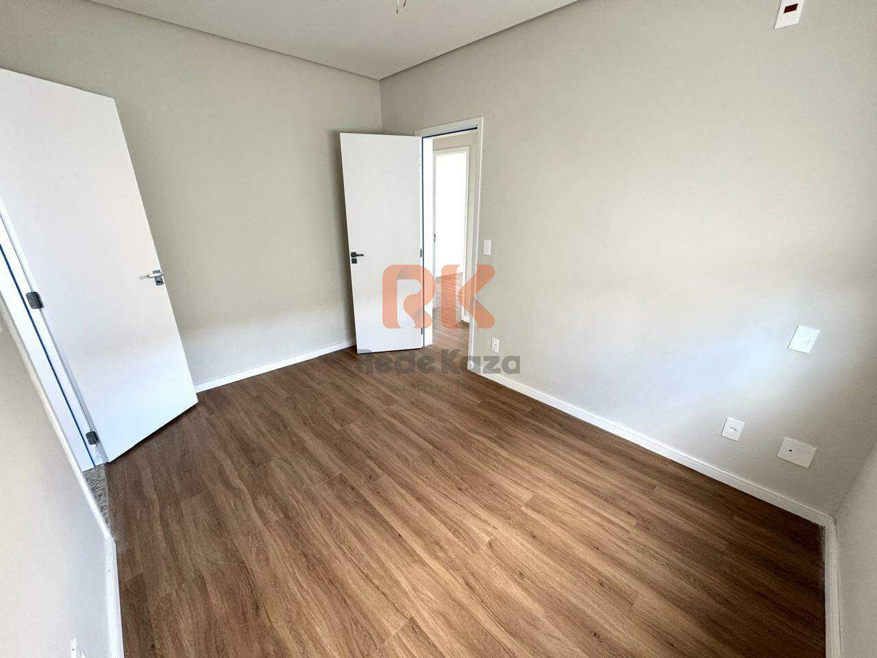 Área privativa à venda no Itapoã: 