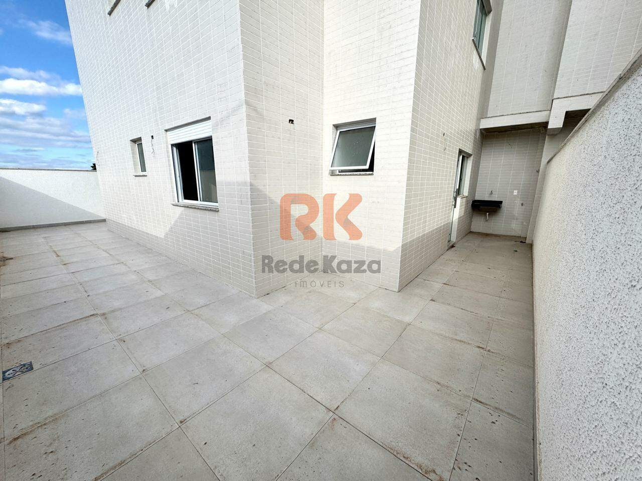 Área privativa à venda no Itapoã: 