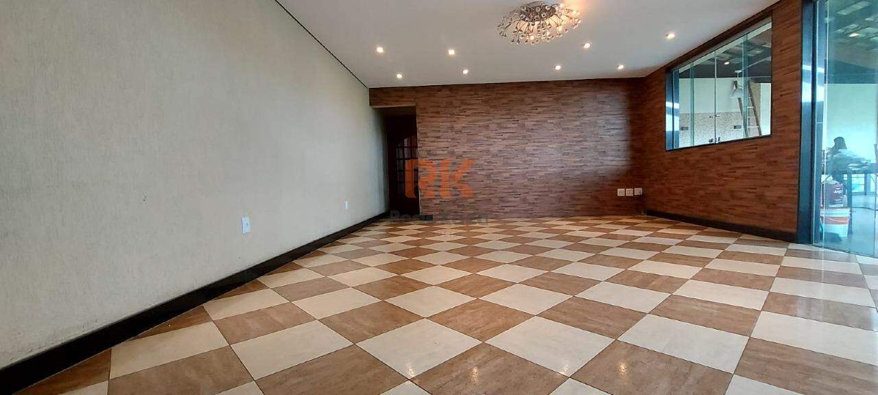 Casa à venda no Trevo: 