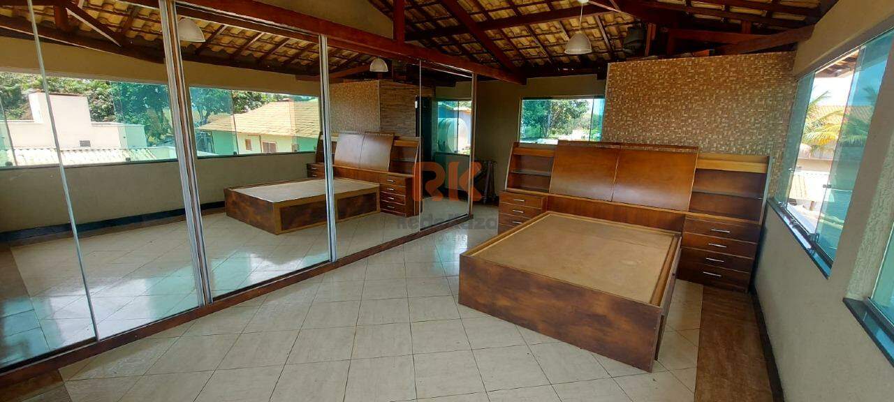 Casa à venda no Trevo: 