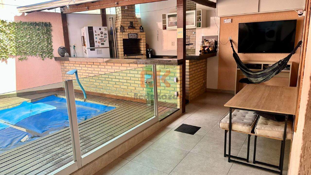 Casa à venda no Heliópolis: 