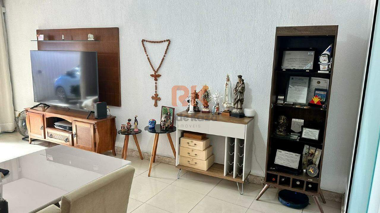 Casa à venda no Heliópolis: 