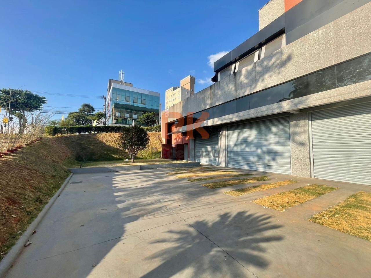 Área Comercial para aluguel no Castelo: 