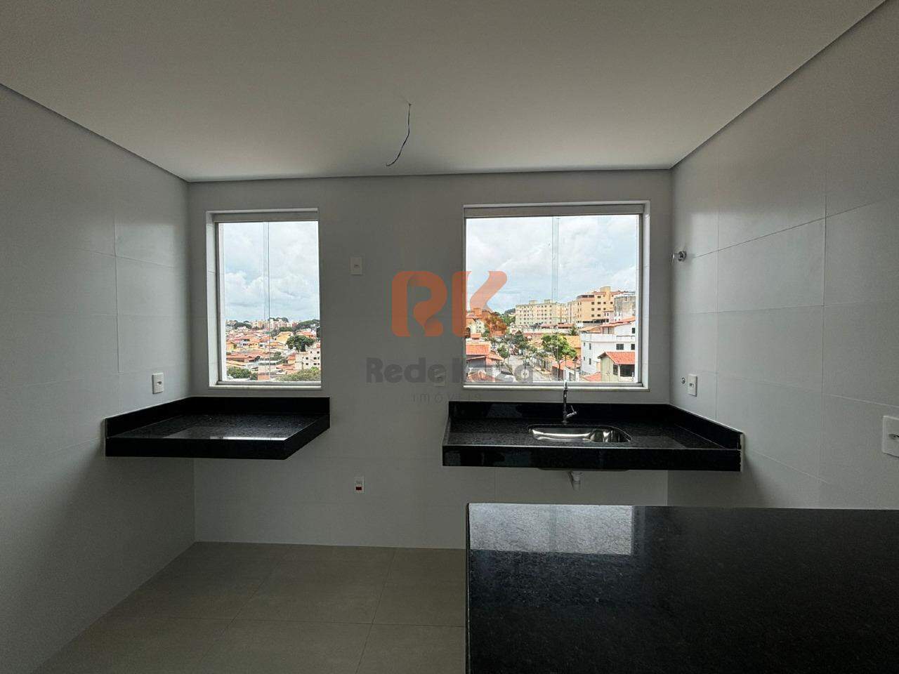 Cobertura à venda no Santa Mônica: 