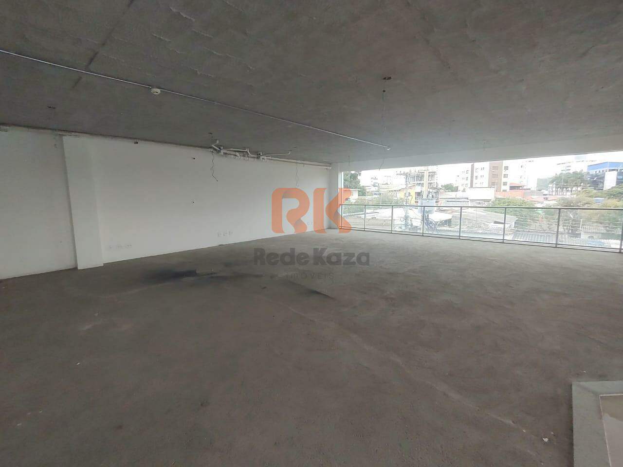 Loja para aluguel no Liberdade: 