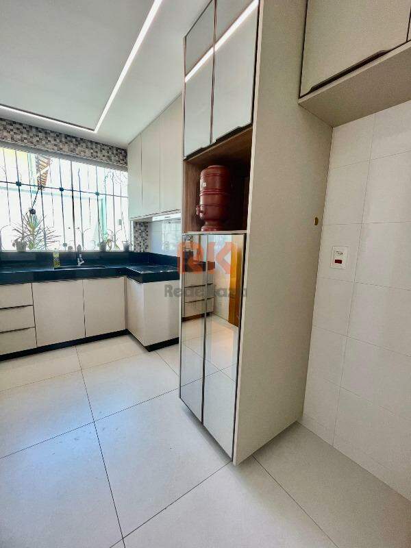 Casa à venda no Cândida Ferreira: 