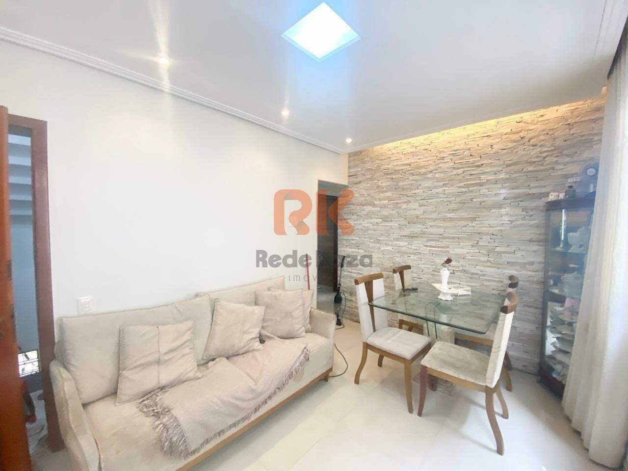 Apartamento à venda no Itapoã: 