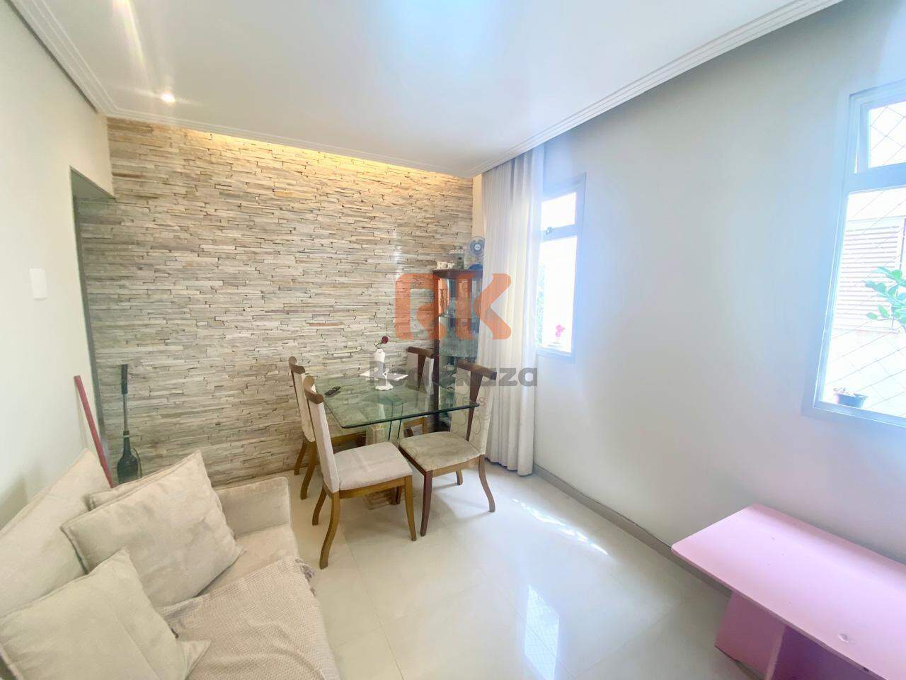 Apartamento à venda no Itapoã: 