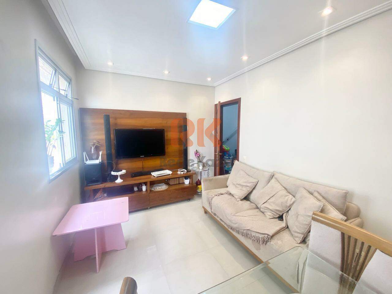 Apartamento à venda no Itapoã: 