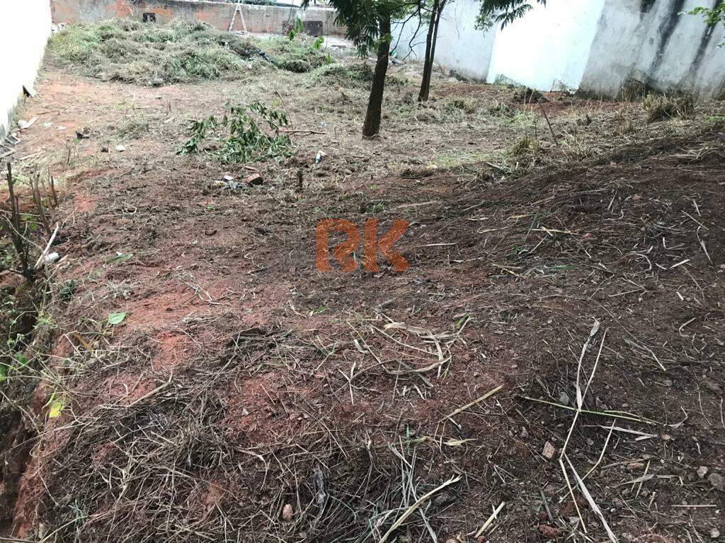 Lote à venda no Manacás: 