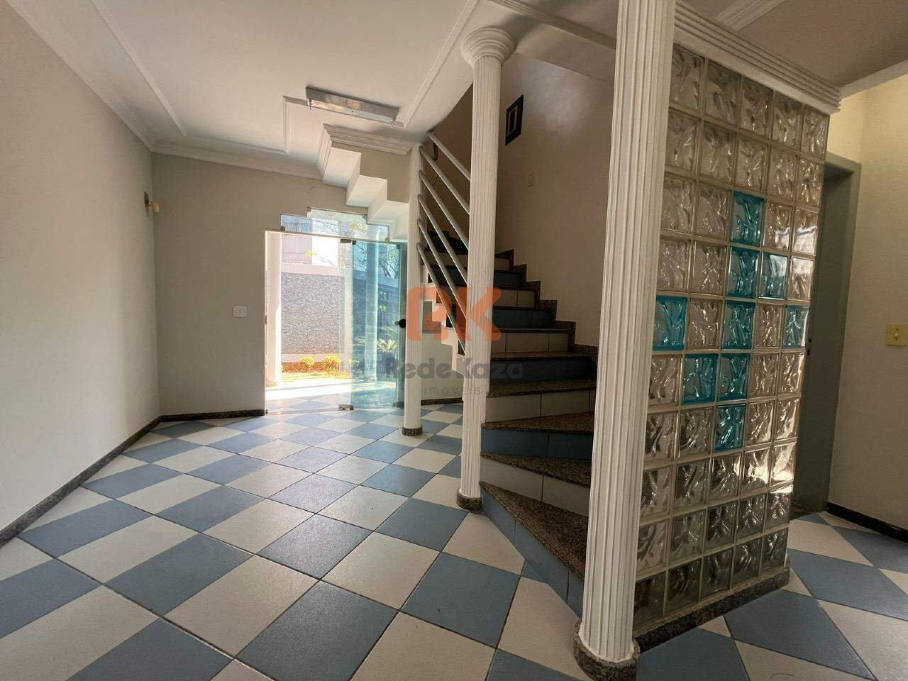 Prédio Comercial à venda no Paquetá: 