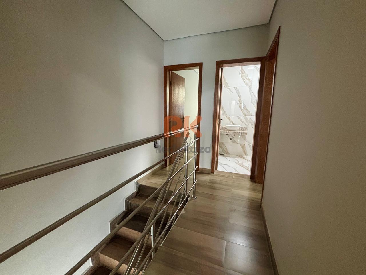 Casa geminada à venda no Cândida Ferreira: 