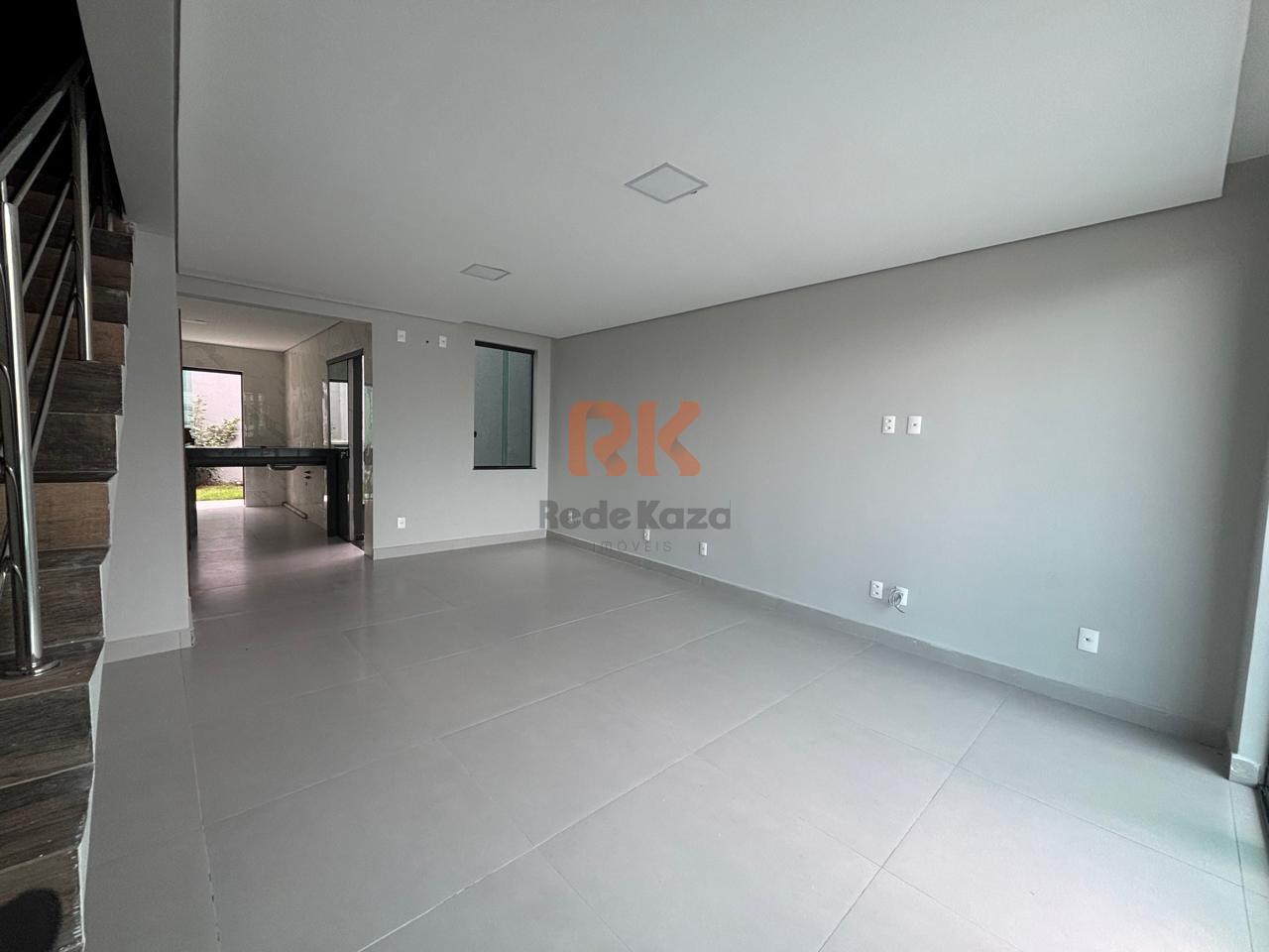 Casa geminada à venda no Cândida Ferreira: 
