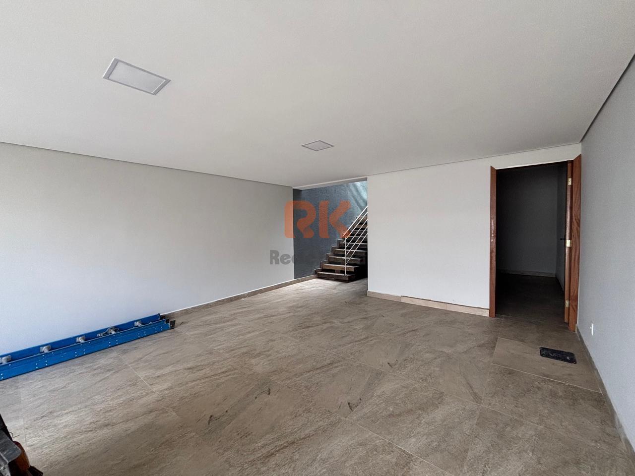 Casa geminada à venda no Cândida Ferreira: 