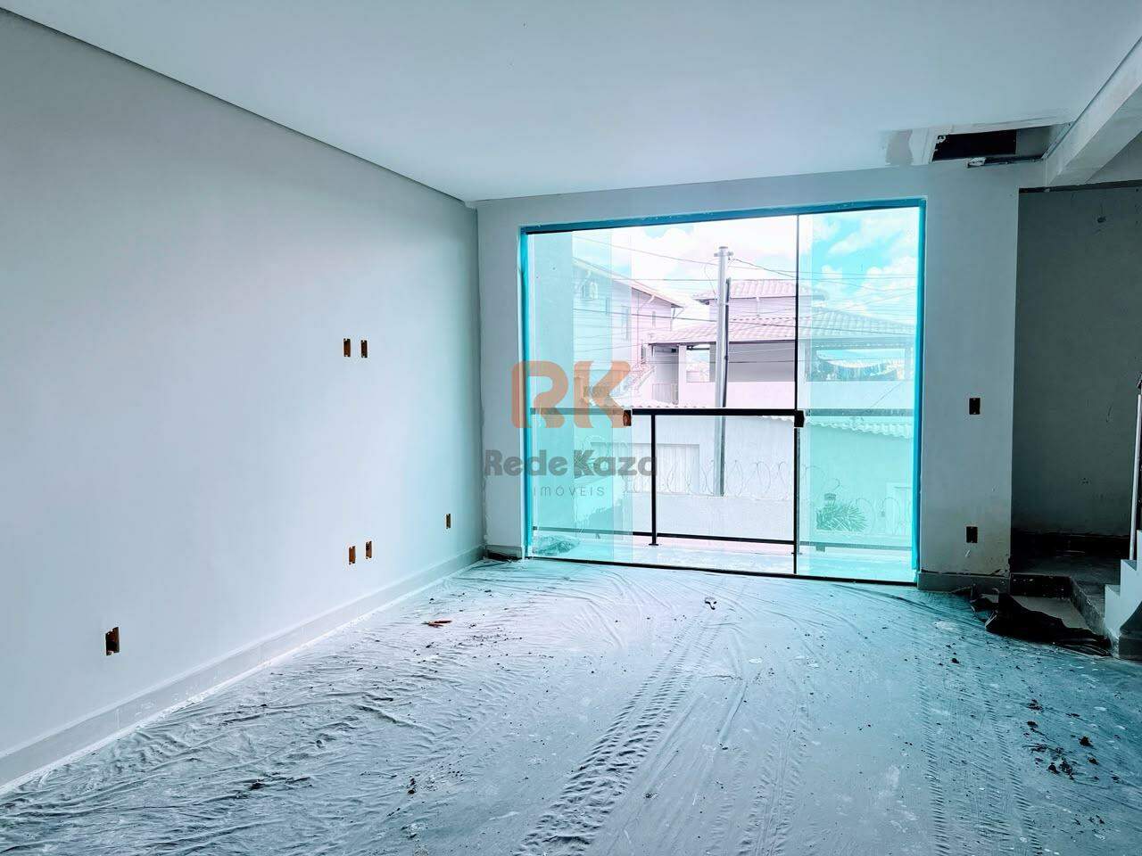 Casa geminada à venda no Cândida Ferreira: 