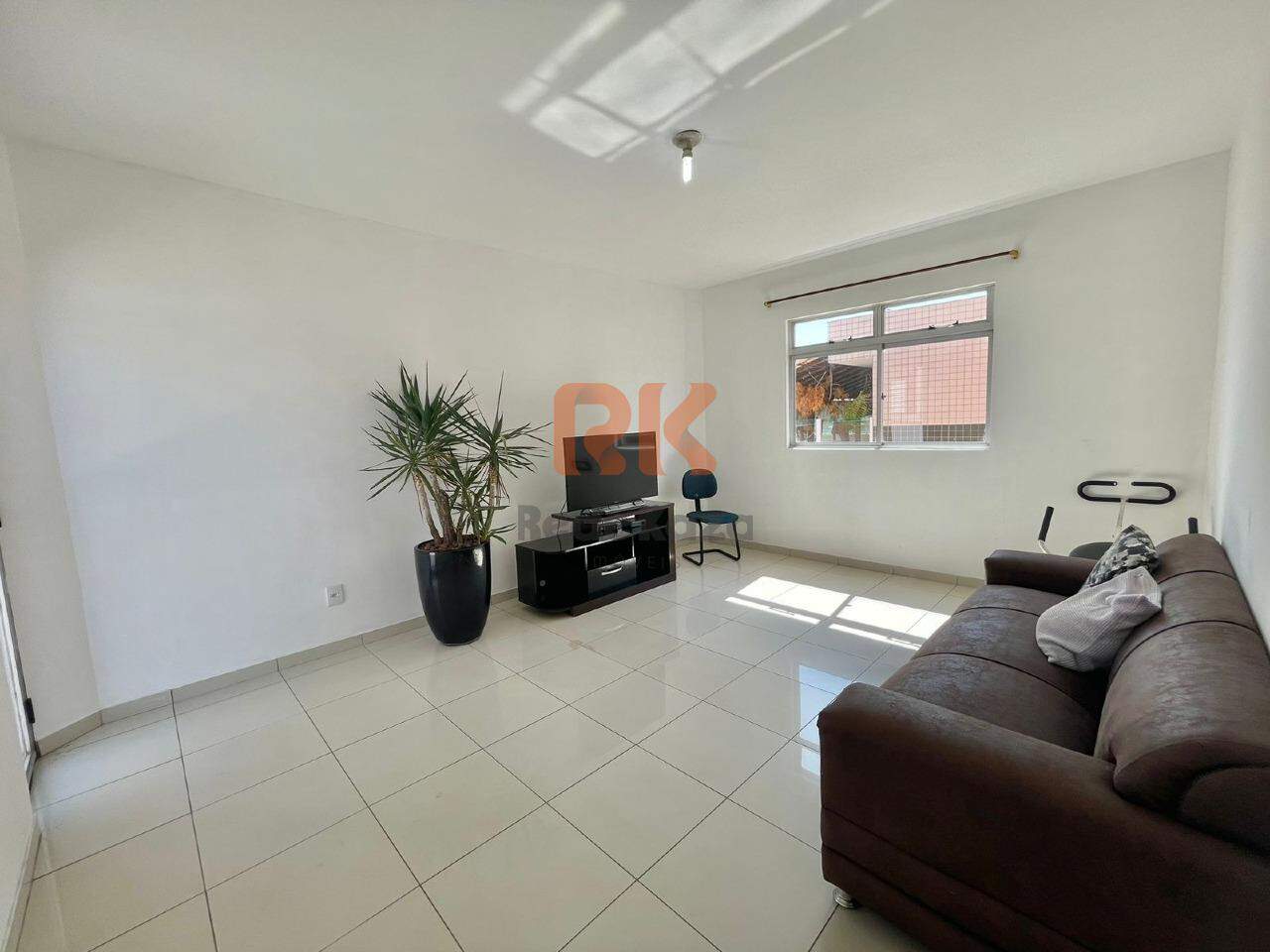 Cobertura para aluguel no Castelo: 